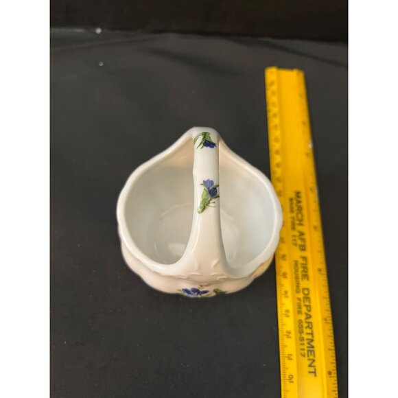 Vintage Hand Painted Ceramic Basket and 2 Porcelain Tea Cups Flowers Gold Gilt - Picture 7 of 11